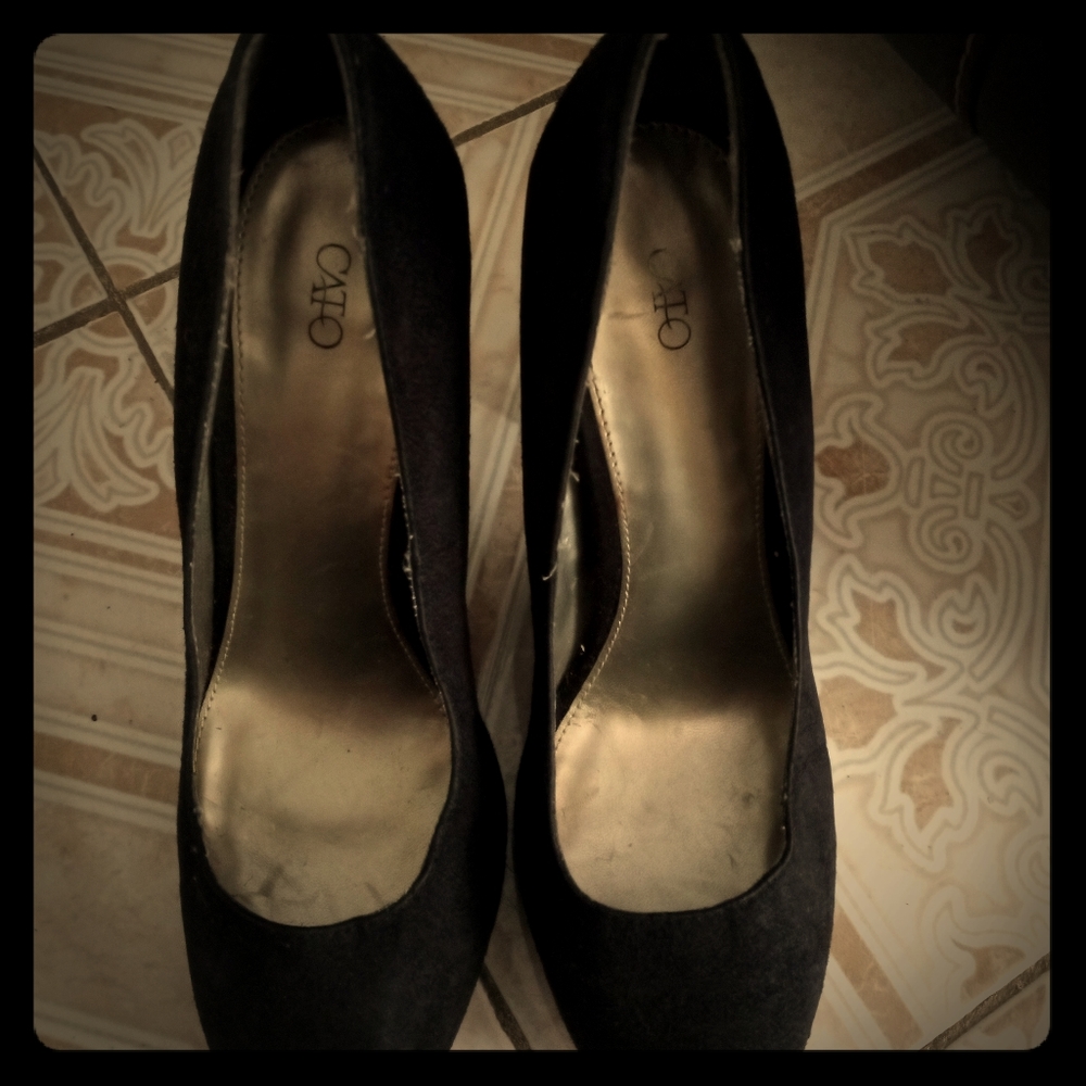 Black heels